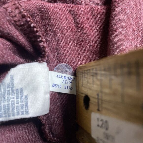 AMERICAN EAGLE T-Shirt Vintage Fit Velvet Distressed Short Sleeve Y2K Mens L Red - Picture 5 of 7